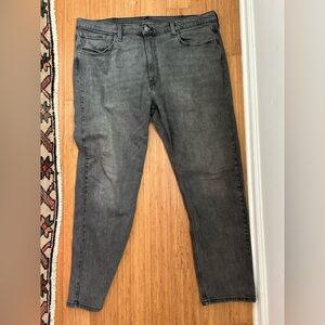 Levi’s Men’s 502 Taper Jeans